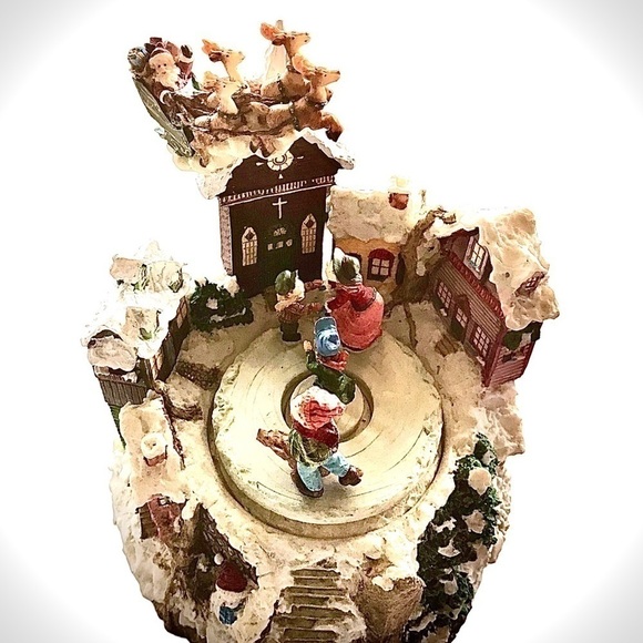 San Francisco Music Box Company Rotating Village Christmas Musical - Picture 1 of 7
